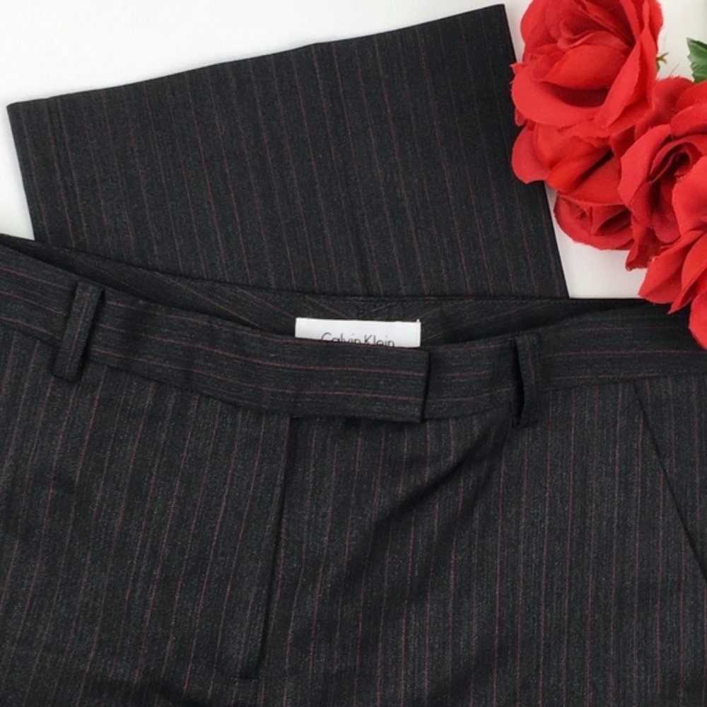Anne Klein black red pinstripe slacks dress pants